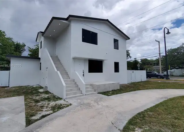 Property at 6201 SW 22nd St Unit 1, Miami, FL, 33155, 3 beds, 3 baths, [object Object]