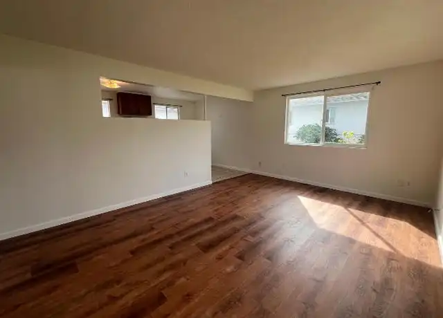 Property at 409 W Hickory Ave, Lompoc, CA, 93436, 2 beds, 1 bath, [object Object]