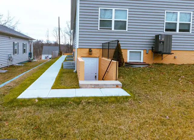 Property at 5705 Crestwood Pl, Riverdale, MD, 20737, 2 beds, 1 bath, [object Object]