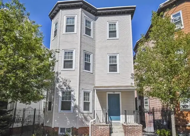 Property at 52 Chester Ave #3, Chelsea, MA, 02150, 3 beds, 1 bath, [object Object]