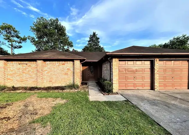 Property at 426 Reseda Dr, Webster, TX, 77598, 3 beds, 2 baths, [object Object]