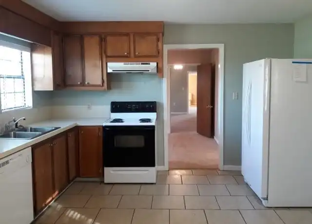 Property at 3660 Mississippi 589, Hattiesburg, MS, 39402, 3 beds, 2 baths, [object Object]