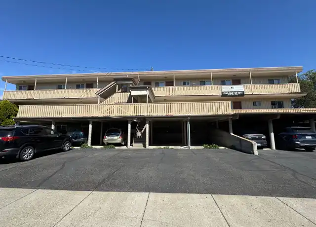 Property at 1100 N B St Unit 8, Ellensburg, WA, 98926, 2 beds, 1 bath, [object Object]