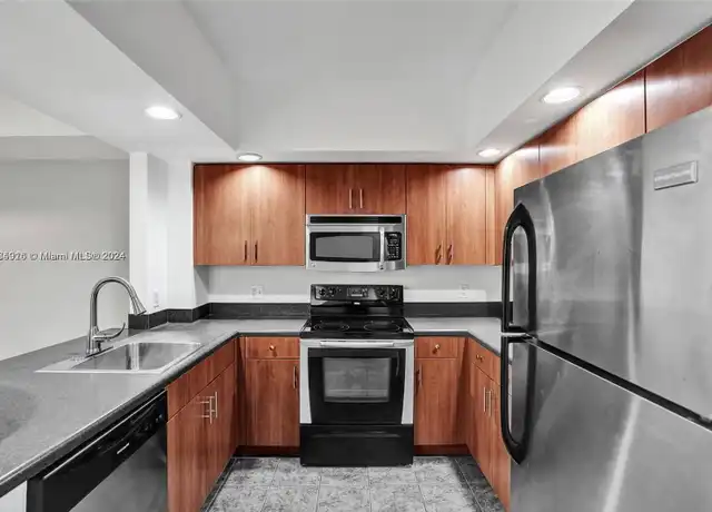 Property at 100 N Federal Hwy Unit 100, Fort Lauderdale, FL, 33301, 2 beds, 2 baths, [object Object]