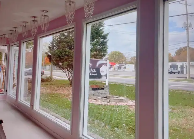 Property at 8107 Blue Lick Rd, Louisville, KY, 40219, 1 bed, 2 baths, [object Object]