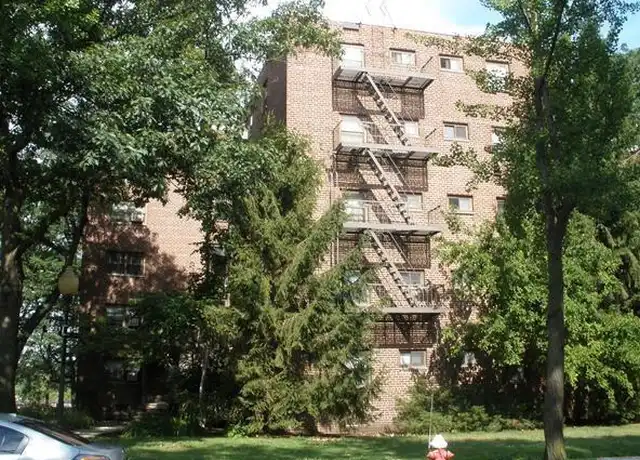Property at 3030 Edwin Ave Unit 4A, Fort Lee, NJ, 07024, 1 bed, 1 bath, [object Object]