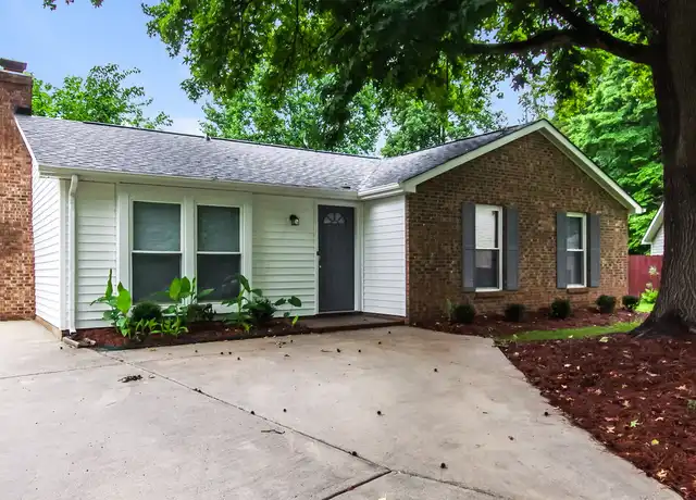 Property at 6636 Piney Path Rd, Charlotte, NC, 28212, 3 beds, 2 baths, [object Object]