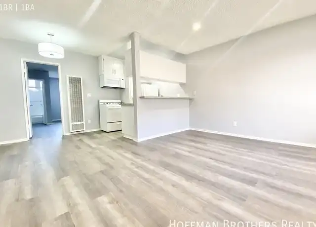 Property at 12309 Burbank Blvd Unit 7, Valley Village, CA, 91607, 1 bed, 1 bath, [object Object]