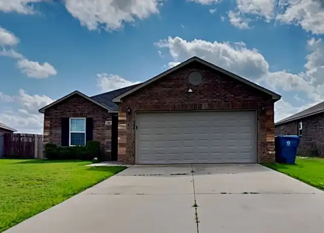 Property at 1685 Sussex St, Newcastle, OK, 73065, 3 beds, 2 baths, [object Object]