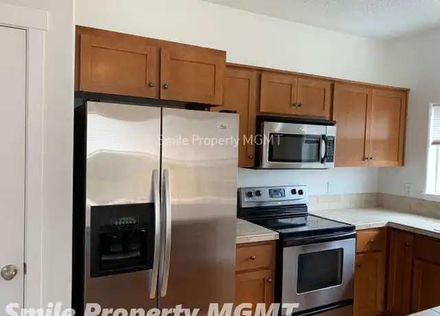 Property at 11217 SE Causey Cir Unit 1, Happy Valley, OR, 97086, 2 beds, 2.5 baths, [object Object]