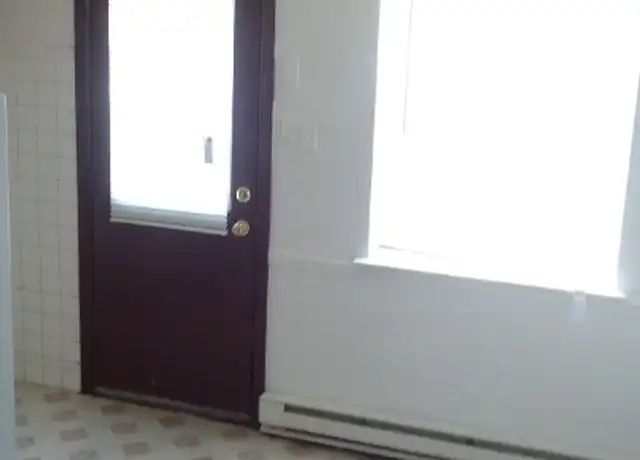 Property at 1552 Hemlock St, Norfolk, VA, 23502, 2 beds, 1 bath, [object Object]