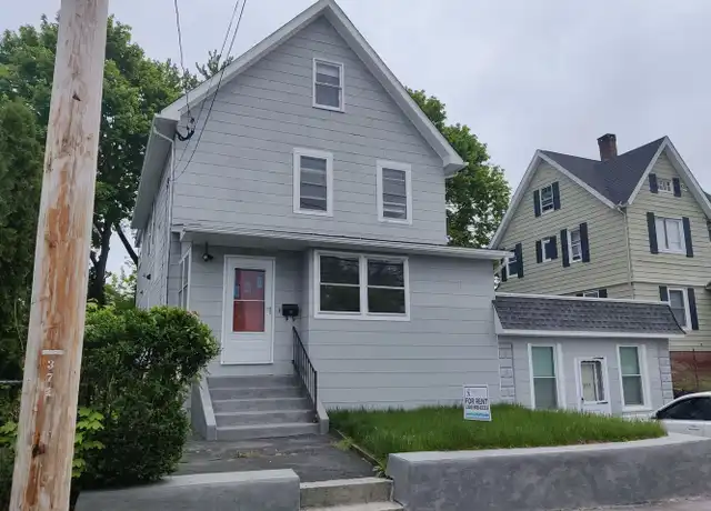 Property at 141 Hawkins St Unit 2nd Floor, Derby, CT, 06418, 3 beds, 1 bath, [object Object]