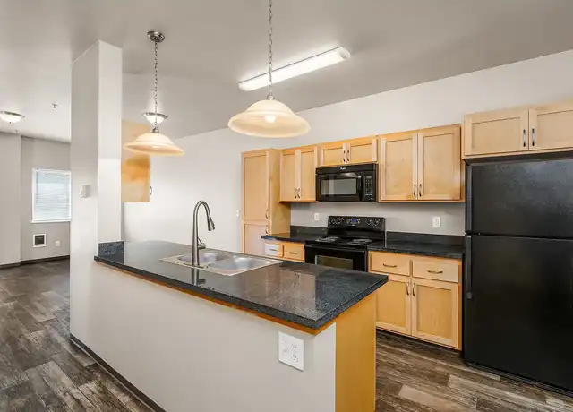 Property at Duck Landing - 1848 Hilyard St, Eugene, OR, 97401, 2-4 beds, 1-2 bath, [object Object]