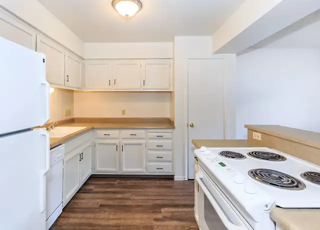 Photo of 3342 M St, Merced, CA 95348