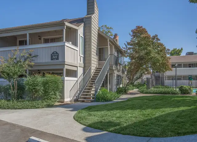 Photo of 3342 M St, Merced, CA 95348