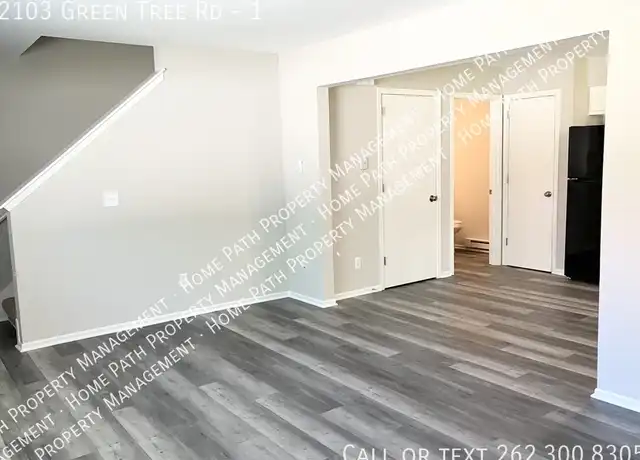Property at 2103 Green Tree Rd Unit 1, West Bend, WI, 53090, 3 beds, 1.5 baths, [object Object]