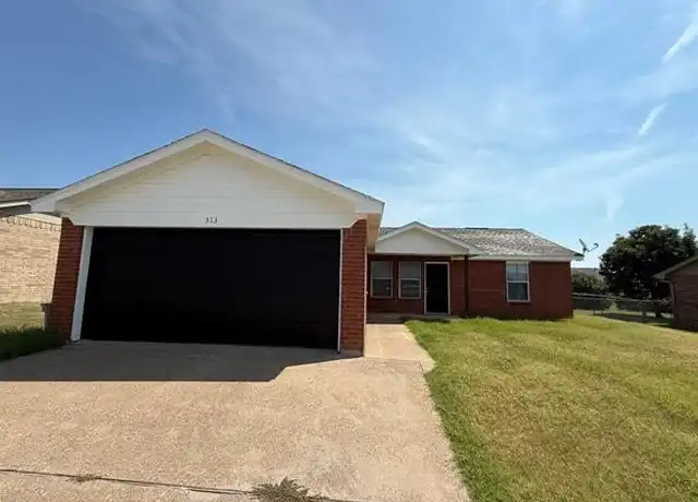 Property at 313 Kathy Ln, Granbury, TX, 76049, 3 beds, 2 baths, [object Object]