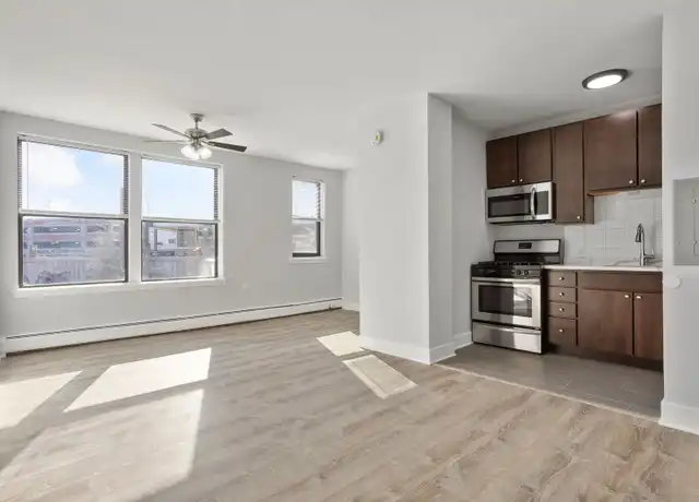 Property at 1625 W Howard St Unit 204, Chicago, IL, 60626, 0 beds, 1 bath, [object Object]