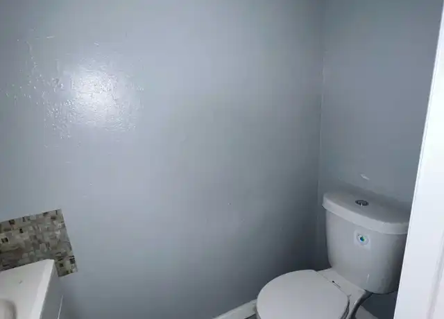 Property at 5217 Flowering Peach Dr, Memphis, TN, 38115, 2 beds, 1 bath, [object Object]