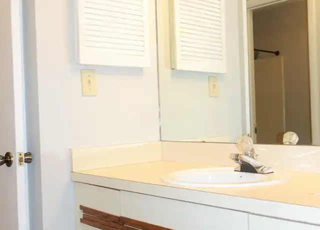 Property at 685 Bartons Landing Pl Unit 1, Fayetteville, NC, 28314, 2 beds, 2 baths, [object Object]