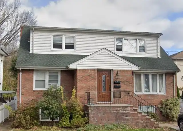 Property at 729 Day Ave, Ridgefield, NJ, 07657, 2 beds, 1 bath, [object Object]