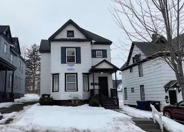 Property at 206 Columbus Ave Unit 11, Syracuse, NY, 13210, 3 beds, 1 bath, [object Object]