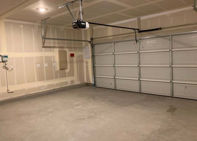 Photo of 2130 Brighton Dr, Hollister, CA 95023
