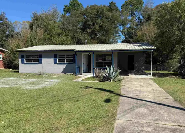 Property at 224 Edison Dr, Pensacola, FL, 32505, 3 beds, 1 bath, [object Object]