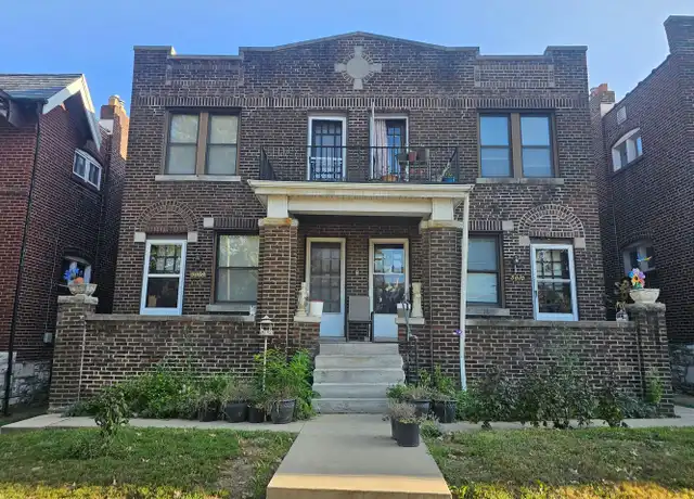 Property at 5008-5010 Lindenwood Ave Unit 5008 Lindenwood 1st floor, St. Louis, MO, 63109, 1 bed, 1 bath, [object Object]