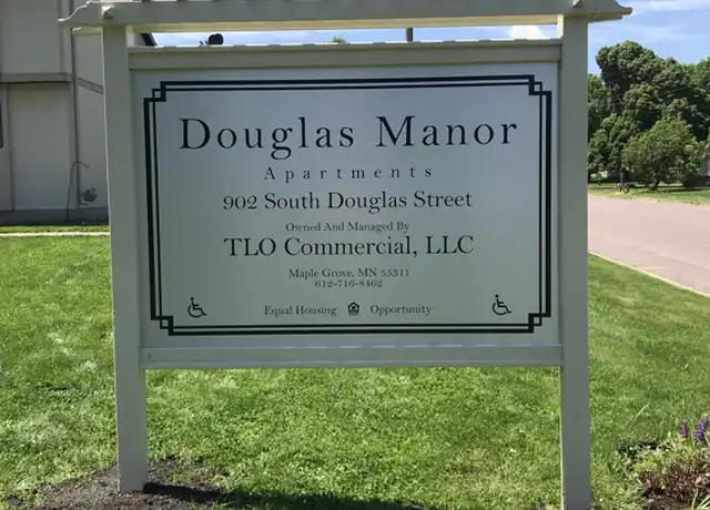 Property at 902 S Douglas St, Lamberton, MN, 56152, 3 beds, 1 bath, [object Object]