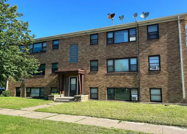 Property at 97 Orme St E Unit 101, St Paul, MN, 55118, 1 bed, 1 bath, [object Object]