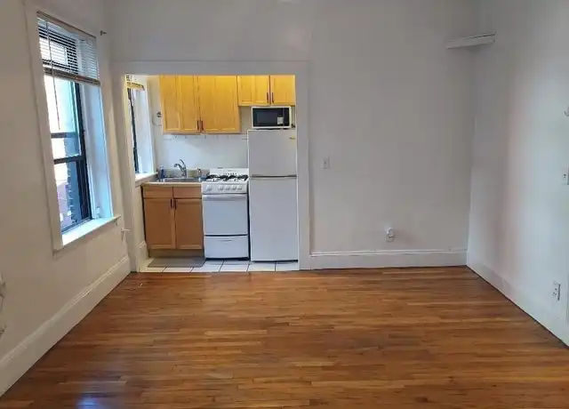 Property at 39 Hemenway St #9, Boston, MA, 02115, 0 beds, 1 bath, [object Object]