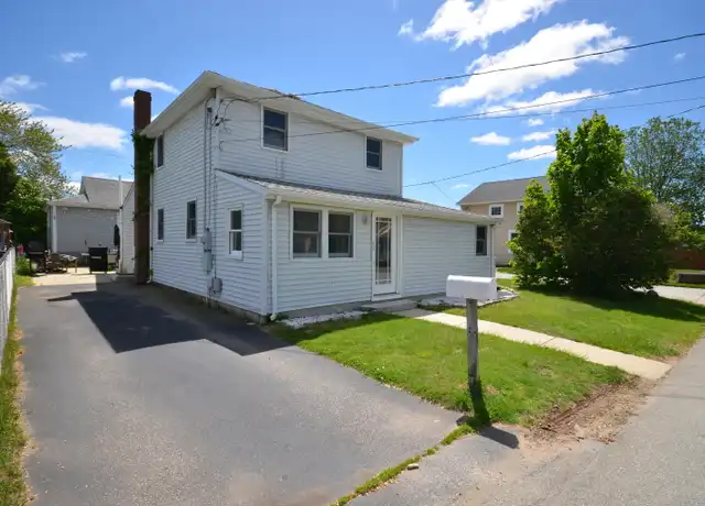 Property at 40 Portland Ave #1, Old Lyme, CT, 06371, 4 beds, 2 baths, [object Object]