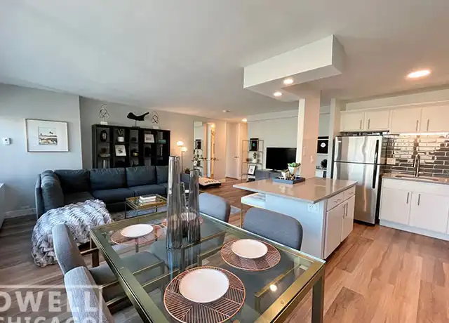 Property at 1130 S Michigan Ave Unit 1015, Chicago, IL, 60605, 1 bed, 1 bath, [object Object]