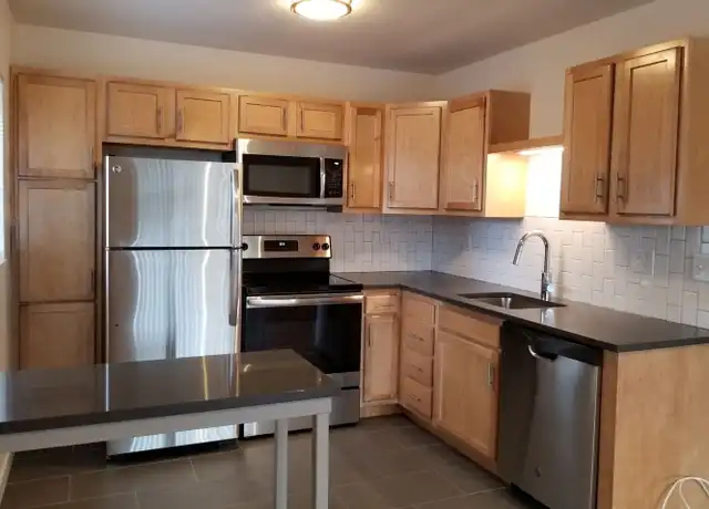 Property at Marine Apartments - 2939 Marine St, Boulder, CO, 80303, 1-2 bed, 1 bath, [object Object]