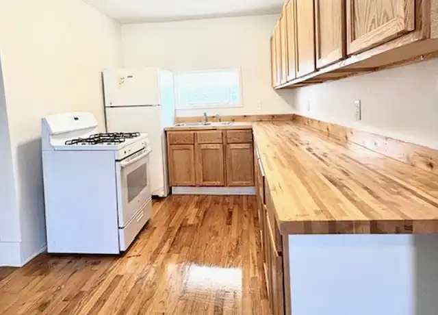 Property at 1308 N Champaign St, Champaign, IL, 61820, 3 beds, 1 bath, [object Object]