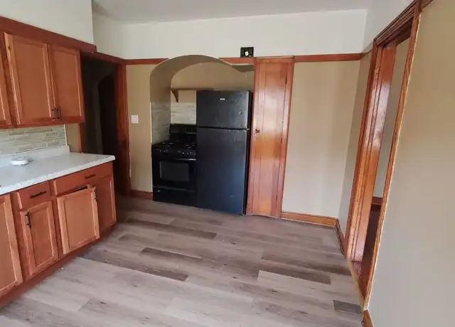 Property at 5151 N 31st St Unit 5151A, Milwaukee, WI, 53209, 3 beds, 1 bath, [object Object]