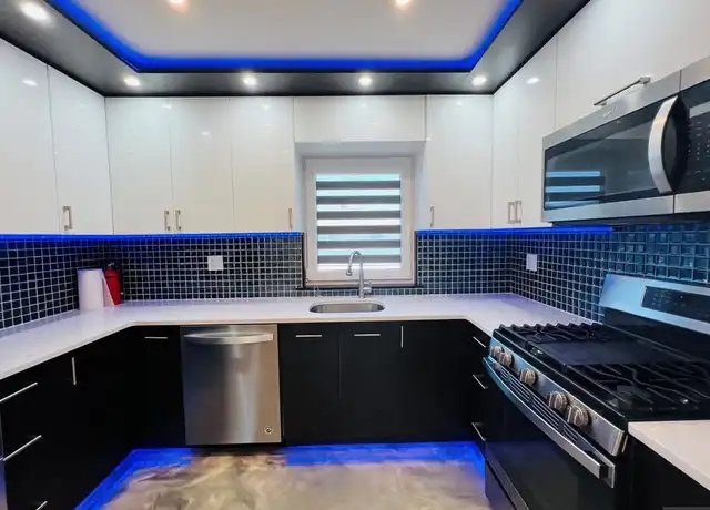 Property at 501 Riverside Ave Unit 2 Fl, Lyndhurst, NJ, 07071, 3 beds, 1 bath, [object Object]