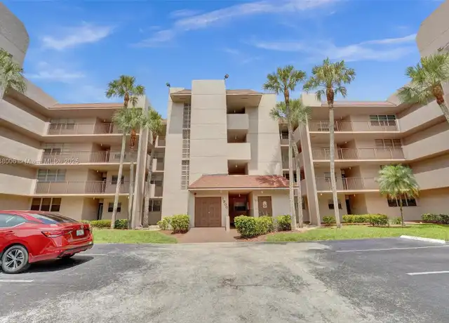 Property at 1900 Sabal Palm Dr #201, Davie, FL, 33324, 3 beds, 2 baths, [object Object]