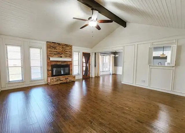Property at 1007 Tulane Dr, Arlington, TX, 76012, 3 beds, 2 baths, [object Object]