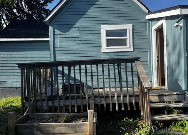 Photo of 104 W Arizona Ave, Roslyn, WA 98941