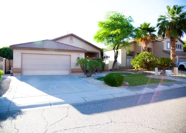 Property at 16044 S 18th Ave, Phoenix, AZ, 85045, 4 beds, 2 baths, [object Object]