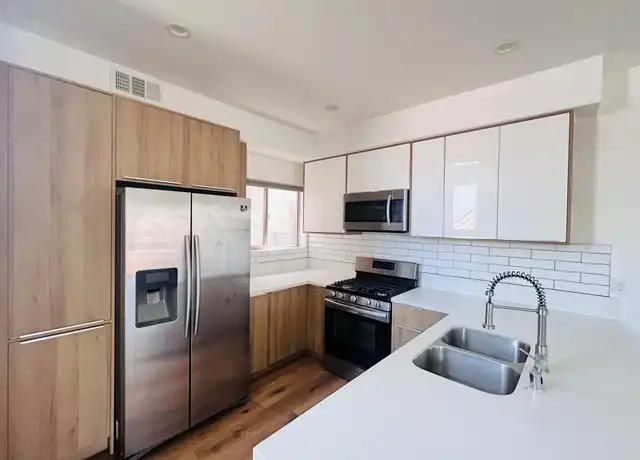 Property at 250 S Burlington Ave Unit 250, Los Angeles, CA, 90057, 3 beds, 2.5 baths, [object Object]