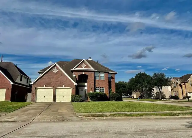 Property at 1322 Magnolia Dale Dr, Fresno, TX, 77545, 5 beds, 3 baths, [object Object]