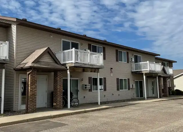 Property at 4562 Arrowhead Dr Apt 7, Eau Claire, WI, 54703, 2 beds, 1 bath, [object Object]