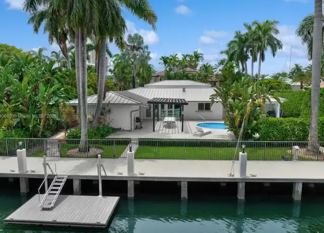 Property at 2537 Lucille Dr, Fort Lauderdale, FL, 33316, 4 beds, 4 baths, [object Object]