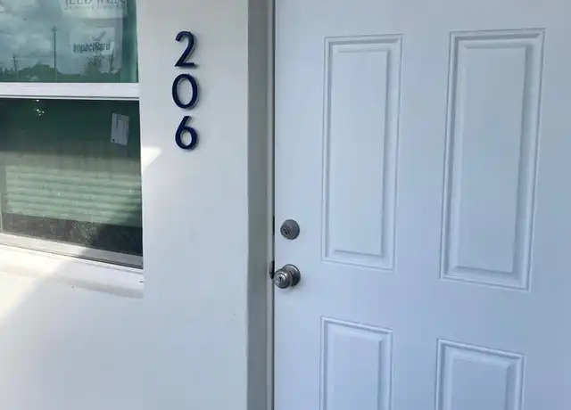 Property at 3012 Broadway, West Palm Beach, FL, 33407, 0 beds, 1 bath, [object Object]