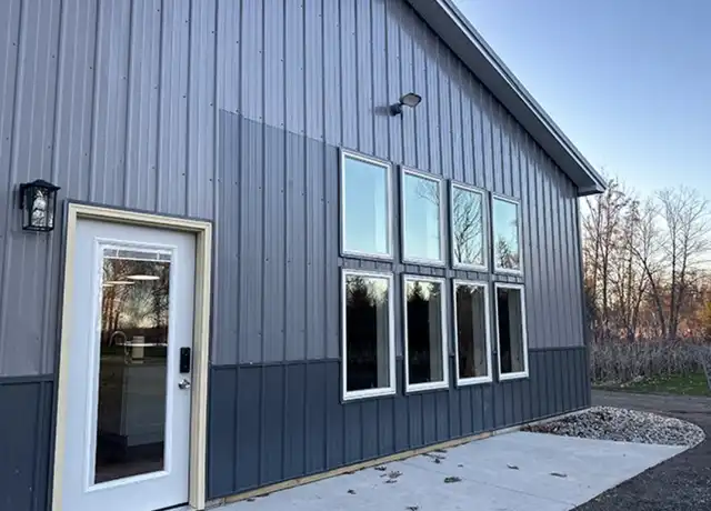 Property at 427 Olcott Lk, Jackson, MI, 49201, 5 beds, 2 baths, [object Object]