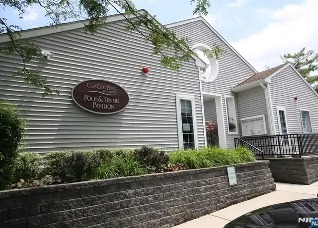 Property at 30 Cliff Dr, Englewood, NJ, 07631, 1 bed, 1 bath, [object Object]