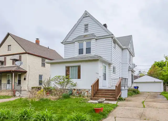 Property at 1229 E 167th St, Cleveland, OH, 44110, 3 beds, 1 bath, [object Object]